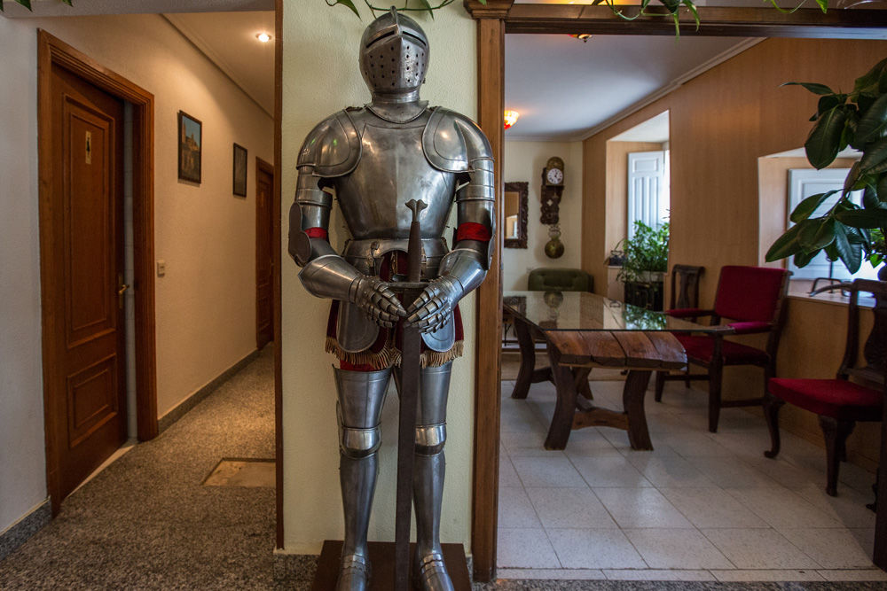 Hotel Los Perales بويبلا ذي سانابريا المظهر الخارجي الصورة